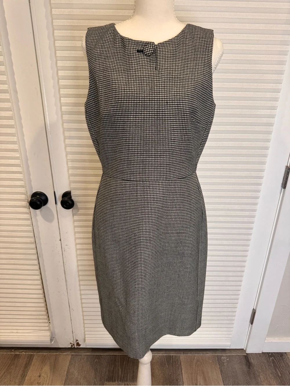 J. Crew Black and White Houndstooth Sleeveless Sheath Dress 0987